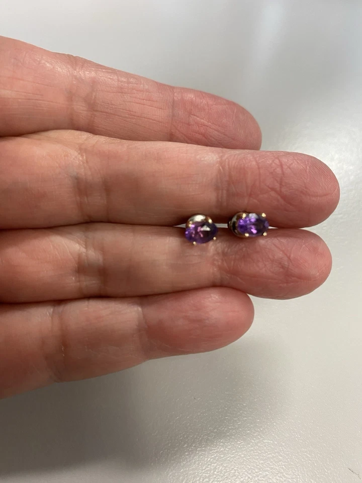 VTG Solid 14 K Gold Amethyst Stud Earrings - Image 3 of 4