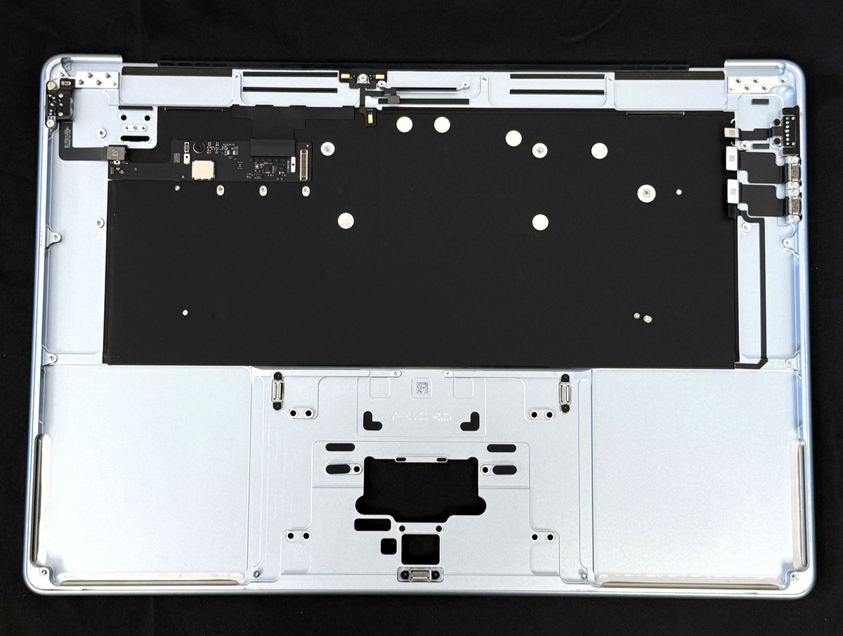 OEM Apple MacBook Air 15 inch A3241 M4 2025 Top Case Keyboard Sky
