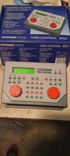 TWIN CONTROL 6822 FLEISCHMANN | Condition: Neuf