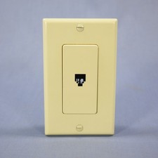 Leviton 40638-I Ivory Decora Modular Phone Jack w/ Wallplate Telephone Type 625F