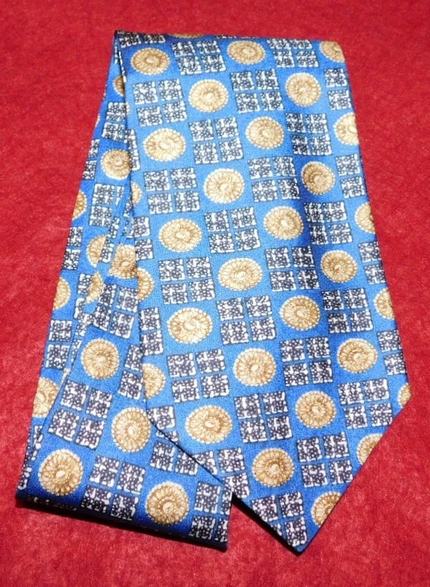 VALENTINO MADE IN ITALY CORBATA PATRÓN MEDALLÓN AZUL/BEIGE/BLANCO - CORBATAS DE DISEÑADOR. Foto 2 de 3