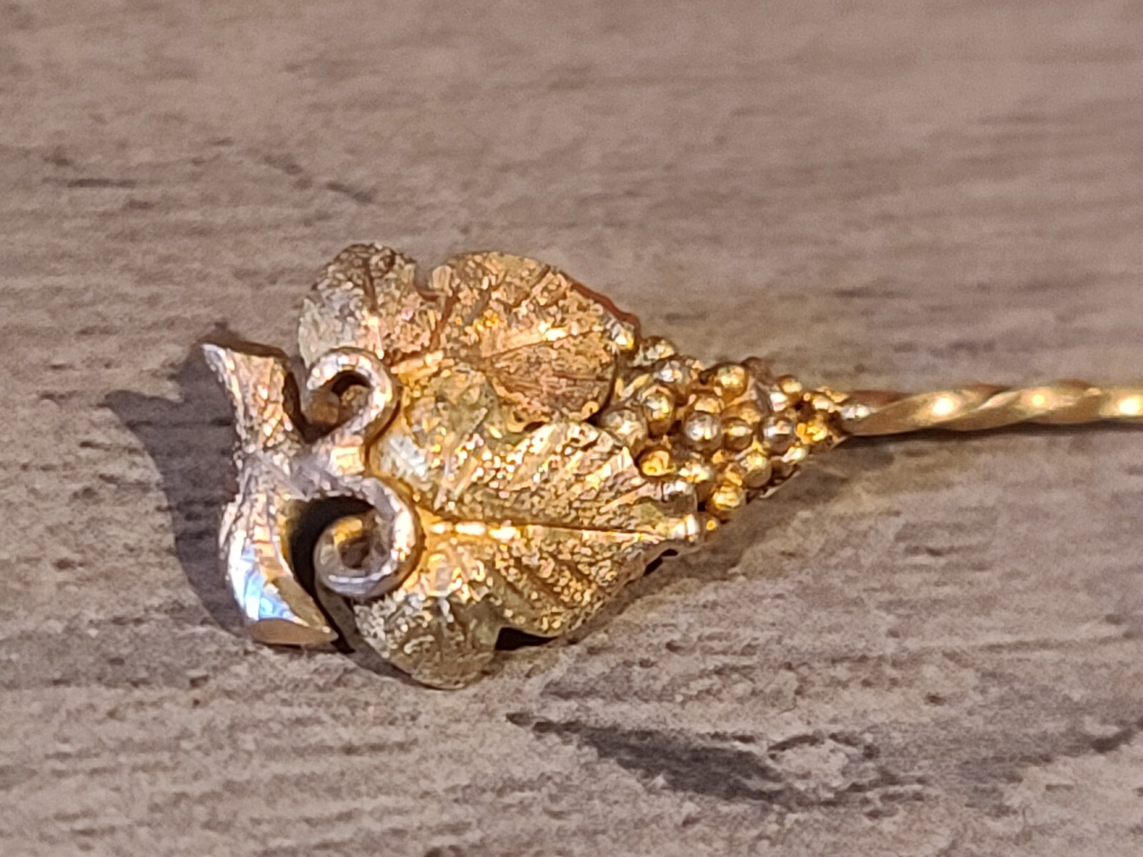 Leaf Grape Cluster Shape Small Tiny Stick Pin *Re… - image 6