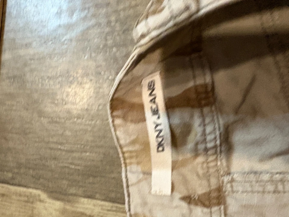 Pantalones Cortos Carga DKNY Para Hombre Talla 30 x 13 Camuflados Bolsillos Carga Y2K Combate Tostado Marrón Foto 4 de 4