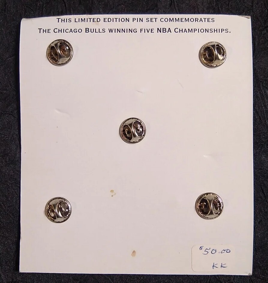 Limited Ed. CHICAGO BULLS 5-TIME NBA CHAMPION COMMEMORATIVE PIN