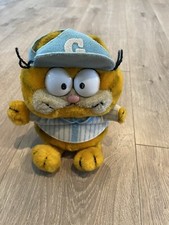 1981 Fun Farm Dakin United Features Syndicate Garfield Plush Stuffed Animal