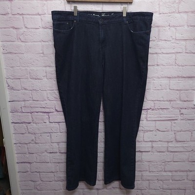 L.L. Bean Favorite Jean Straight Fit Women 18W / 18R Wide Leg Curvy Soft Comfort