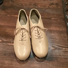 Capezio Nude Lace Up Tap Shoe. Tele Tone Taps. Size 9 Medium