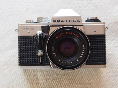 Praktica DTL 3 mit Pentacon Auto 1.8/50 und Augenmuschel