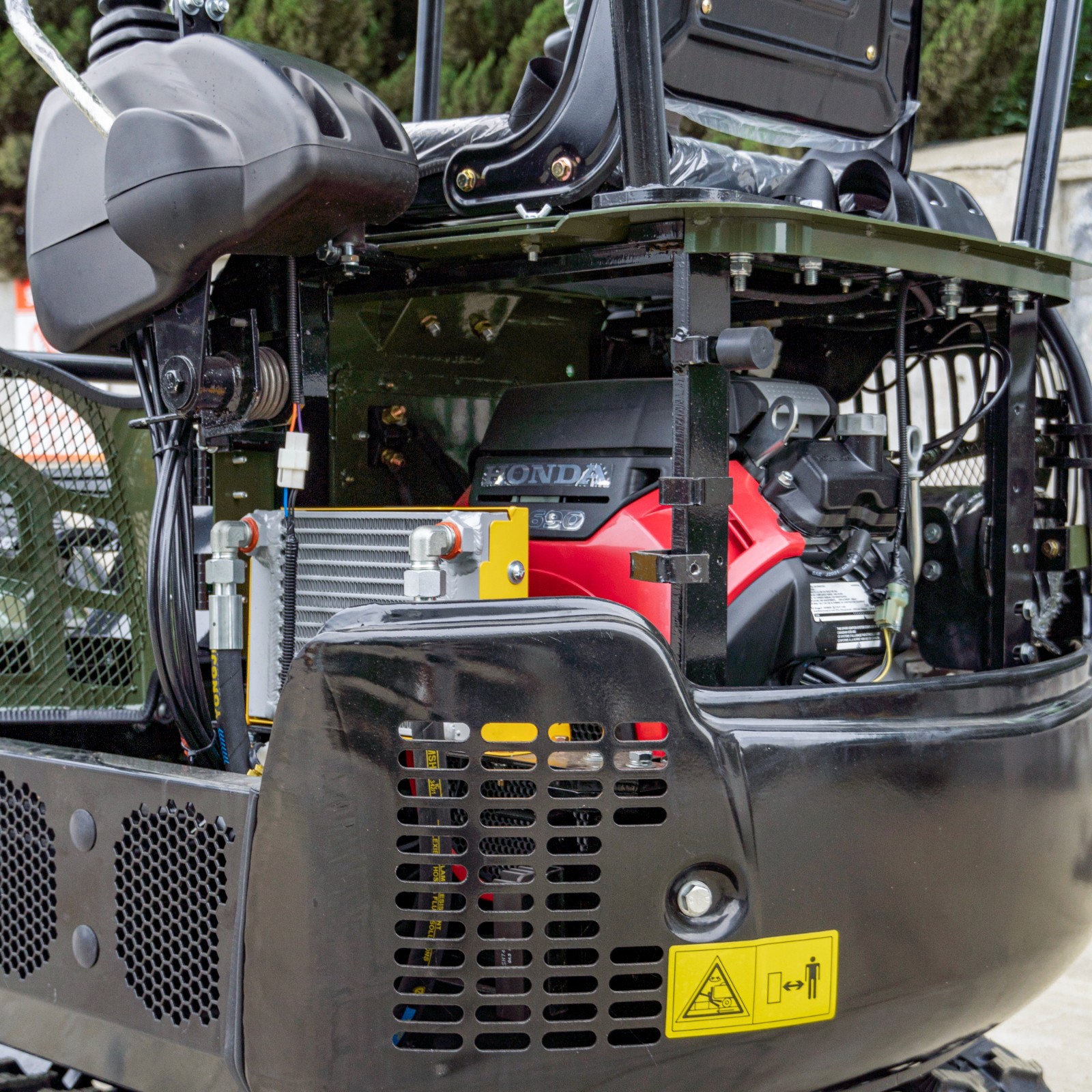 FREE SHIP Mini Excavator 1.3 Ton 22.1hp Mini Digger Crawler Gas HONDA EPA Engine