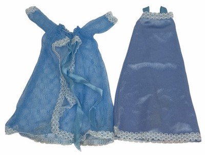 Vintage Marx Sindy LET'S GET OUR BEAUTY SLEEP Outfit #1103 Blue Robe Nightgown