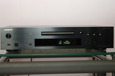 Onkyo C-7030  CD Player