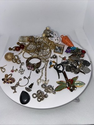 Large Lot Of Jewelry Making Singles Pieces 
