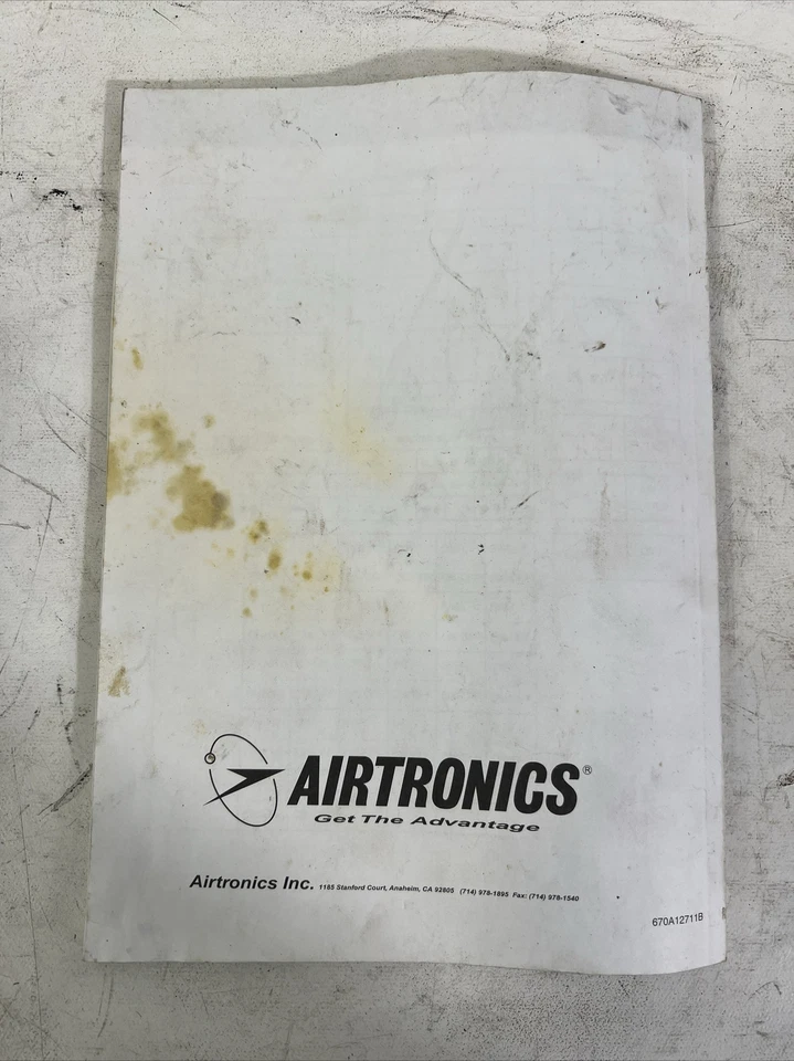 Airtronics RD800 RC  Transmitter Instruction Manual - Image 2 of 4