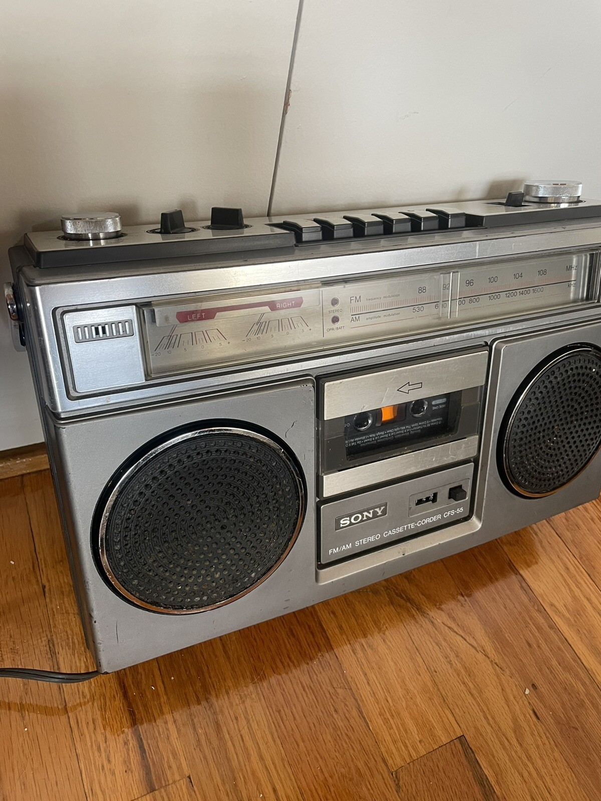 Sony Vintage Boombox FM/AM Cassette Player Works CFS55 eBay