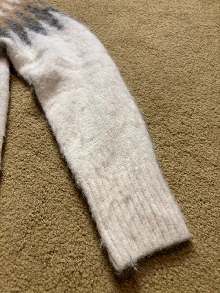 Banana Republic Cream Fair Isle Fuzzy Alpaca Blend Oversized Ivory Ski Sweater S - Image 3 of 4