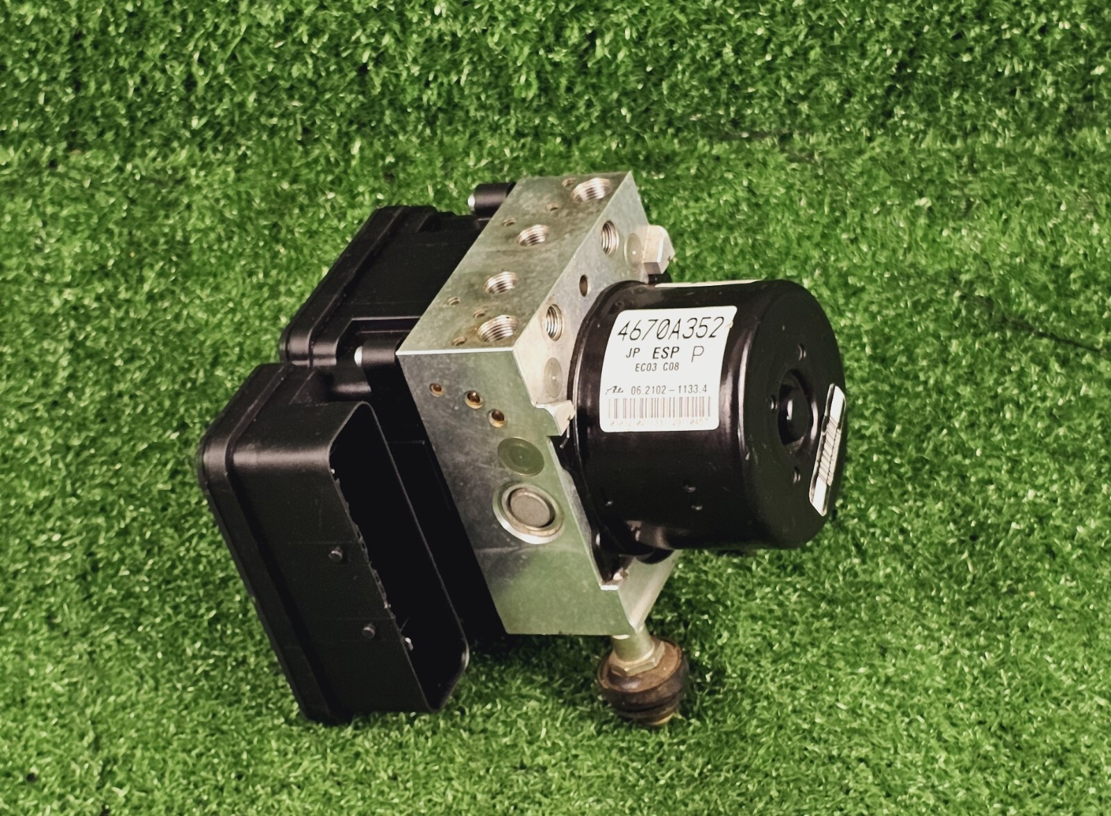 20102013 Mitsubishi Lancer ABS Pump Module OEM USED 4670A352 eBay