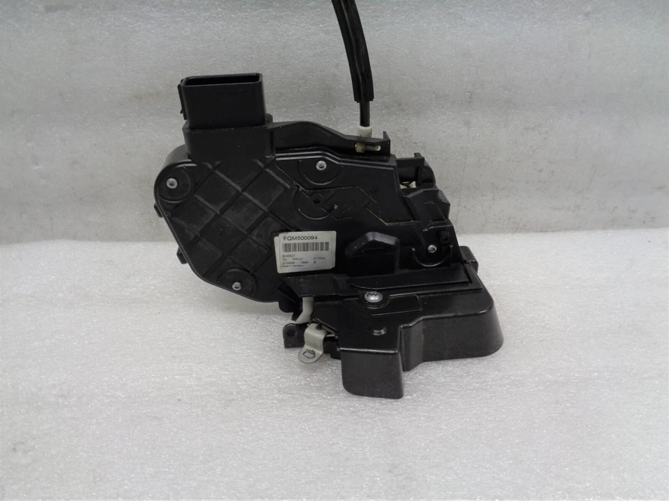 Actuador de cierre de puerta de conductor trasero izquierdo Land Rover LR3 2005-2009 OEM AK2206165 Foto 2 de 4