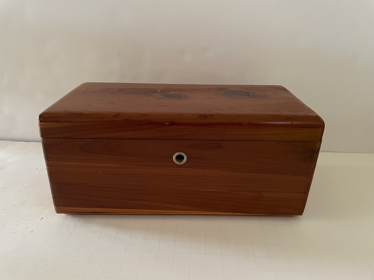 Lane Miniature Cedar Chest Lane Mini Box Promo Anderson Furniture