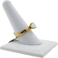 Set Of 2 Pc 2-1/8 x 2-1/8 White Faux leather Single Finger Ring Display Jewelry