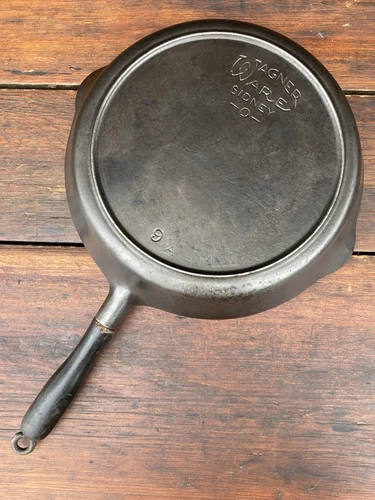 Wagner Ware Cast Iron #9 Wooden Handle Skillet