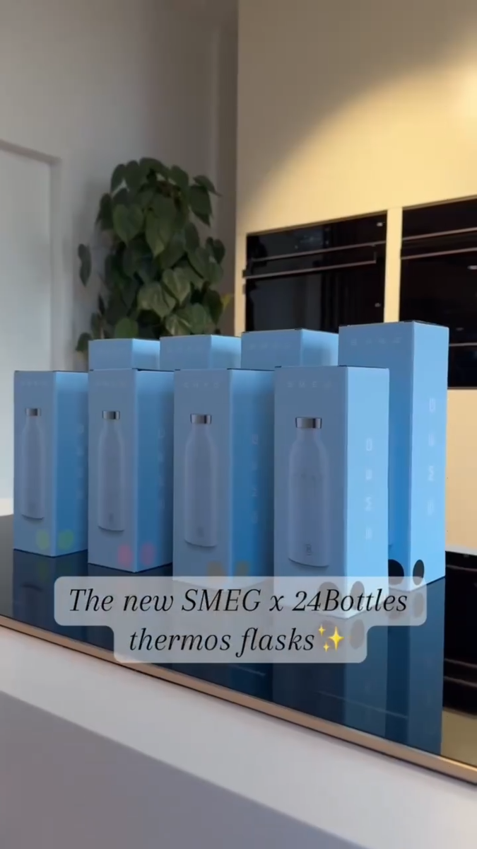 SMEG × 24Bottles Clima Bottle 500ml Stainless Steel + FREE Waist