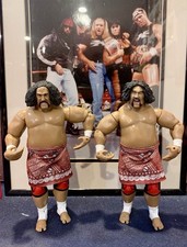 WWF WWE Jakks Classic The Wild Samoans AFA & Sika Wrestling Figures 