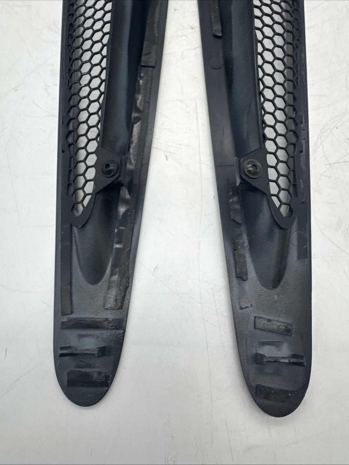 2018-2023 MCLAREN 720S HOOD VENT TRIM LEFT & RIGHT PAIR USED OEM 
