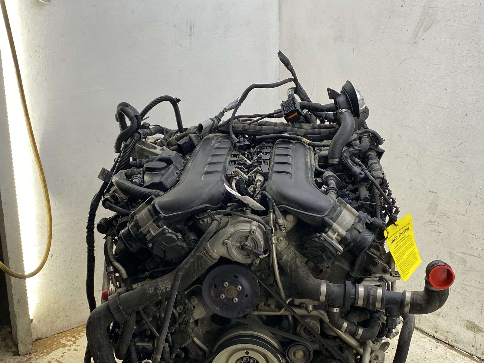 Bentley Bentayga 2015-2020 Motor P/N 36A973595Q