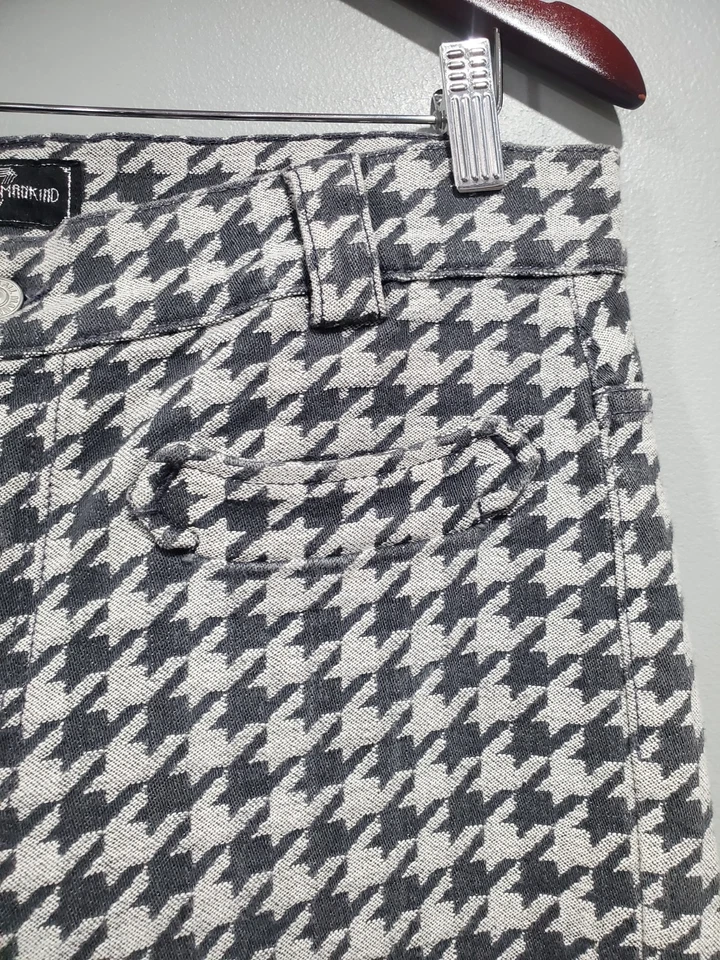 7 for All Mankind Women's Black Gray Houndstooth Flared Pants Y2K Size 32 - Image 4 of 4
