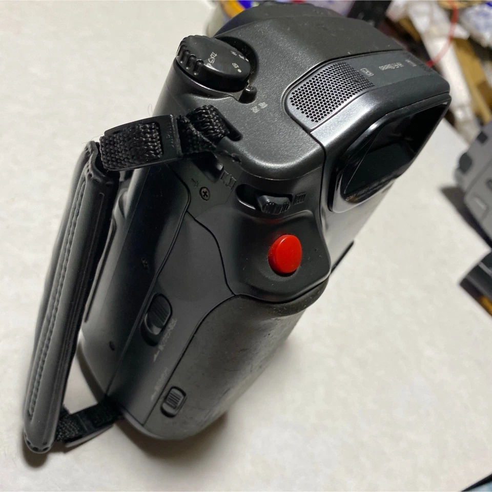 Sony CCD-SC7 Hi8 Camcorder Video Camera w/ Remote AV Cable Charger Bag Japan - Image 3 of 4