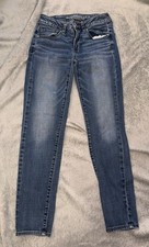 2 Pair American Eagle Women's Jeans Size 2 short