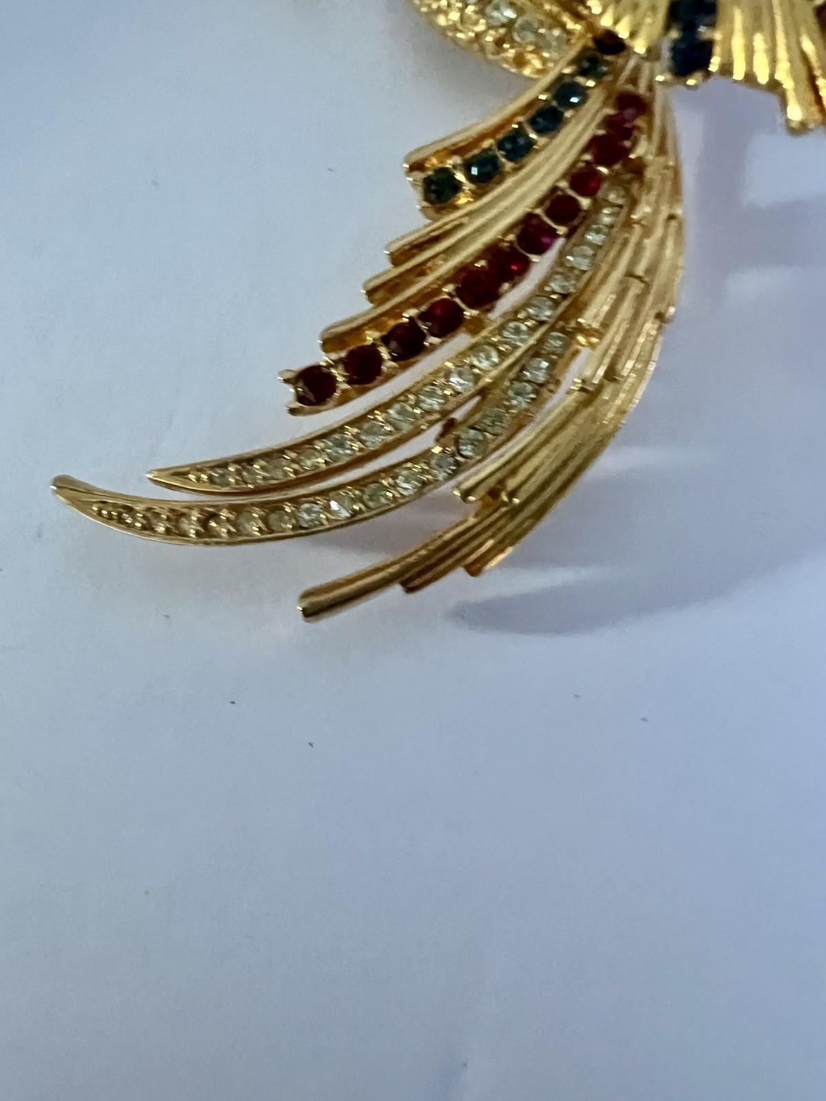 “BOUCHER”Unsigned Large Sapphire, Ruby, Chrysopra… - image 2