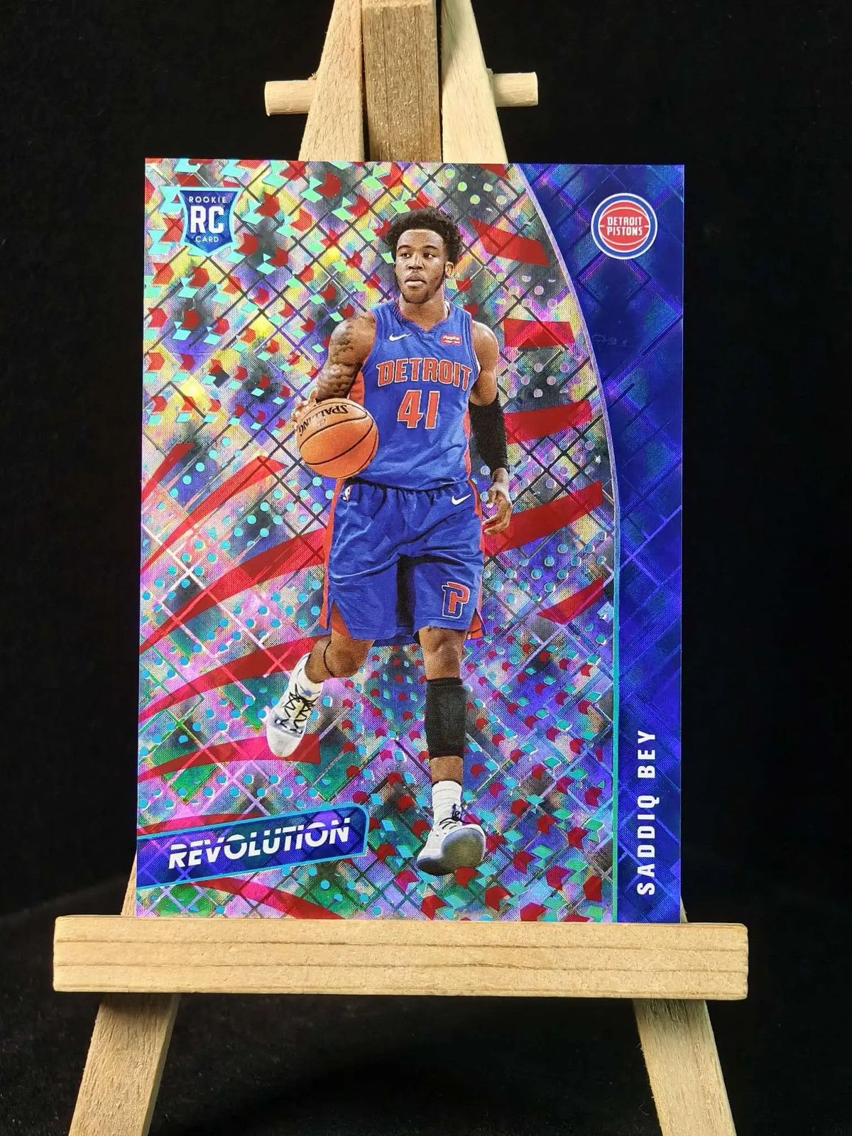 Saddiq Bey 2020-21 Panini Revolution 114 Cosmic Parallel RC 76/100 Pistons FP50
