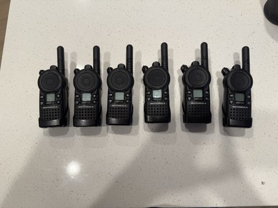 6 Motorola Two-Way Radio Walkie Talkie with 6 Earpieces