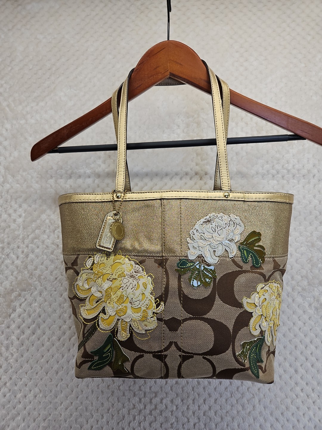 Coach Signature C Khaki Gold Leather Poppy Glam Shoulder Bag Gorgeous Pre-loved