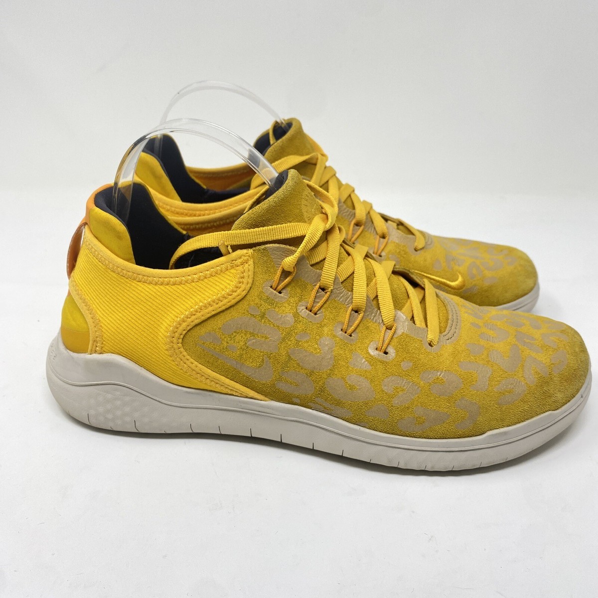 NIKE Free RN 2018 Wild Suede Women Size 10 Yellow AQ0562-700 RARE Cheetah  Print