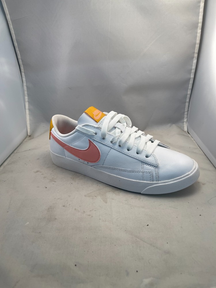Nike Blazier Basketball or Casual Shoes Sneakers SWPQ Women size 10