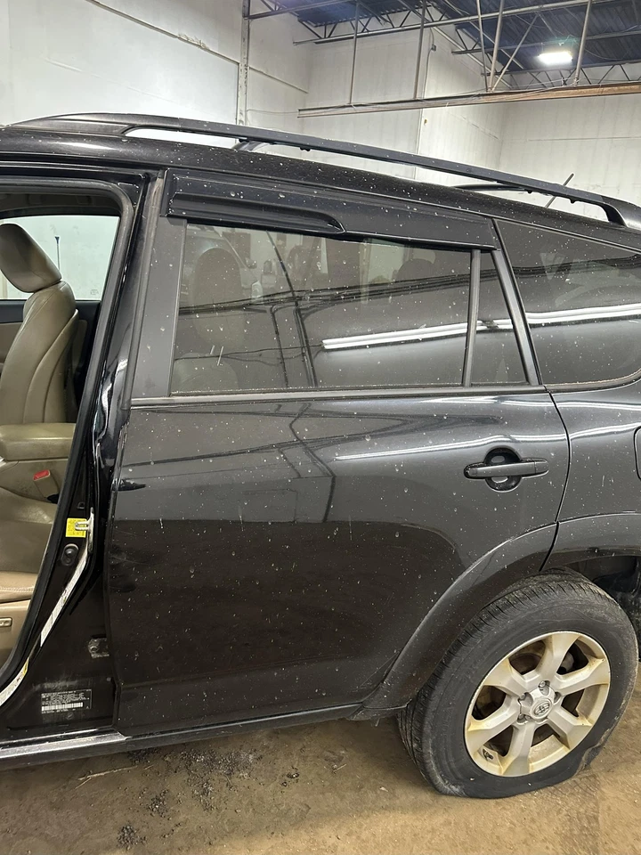 Used Rear Left Door Assembly Rear Side fits: 2012 Toyota Rav4 electric windows p - Image 4 of 4