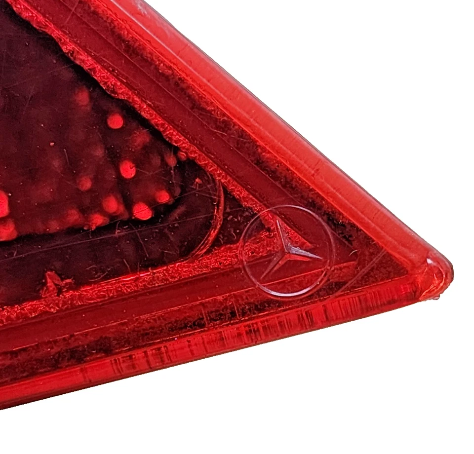 2006–2011 Mercedes-Benz R-Class R350 R320 R500 Left Driver Side Tail Light - Image 2 of 4