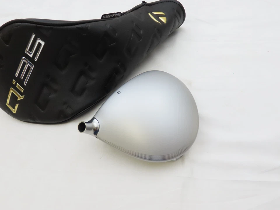 2025 TaylorMade Qi35 Designer Series Matte Platinum 10.5* Driver Head Only + HC - Image 4 of 4