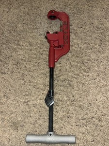 Reed Tool - 44288 2 - 4 1/2-Inch to 2-Inch 4-Wheel Heavy Duty Pipe Cutter