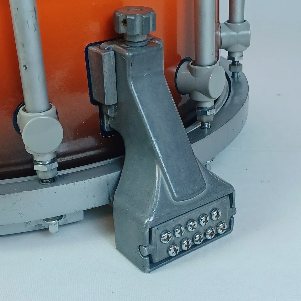 Yamaha 11x13" SFZ 9300 Marching Snare Drum Cherry-Black Fade Japan Die-Cast Rims - Image 3 of 4