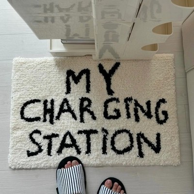 Simple English Printed Carpet for Home Decoration, Warm and Washable, Entry Mat