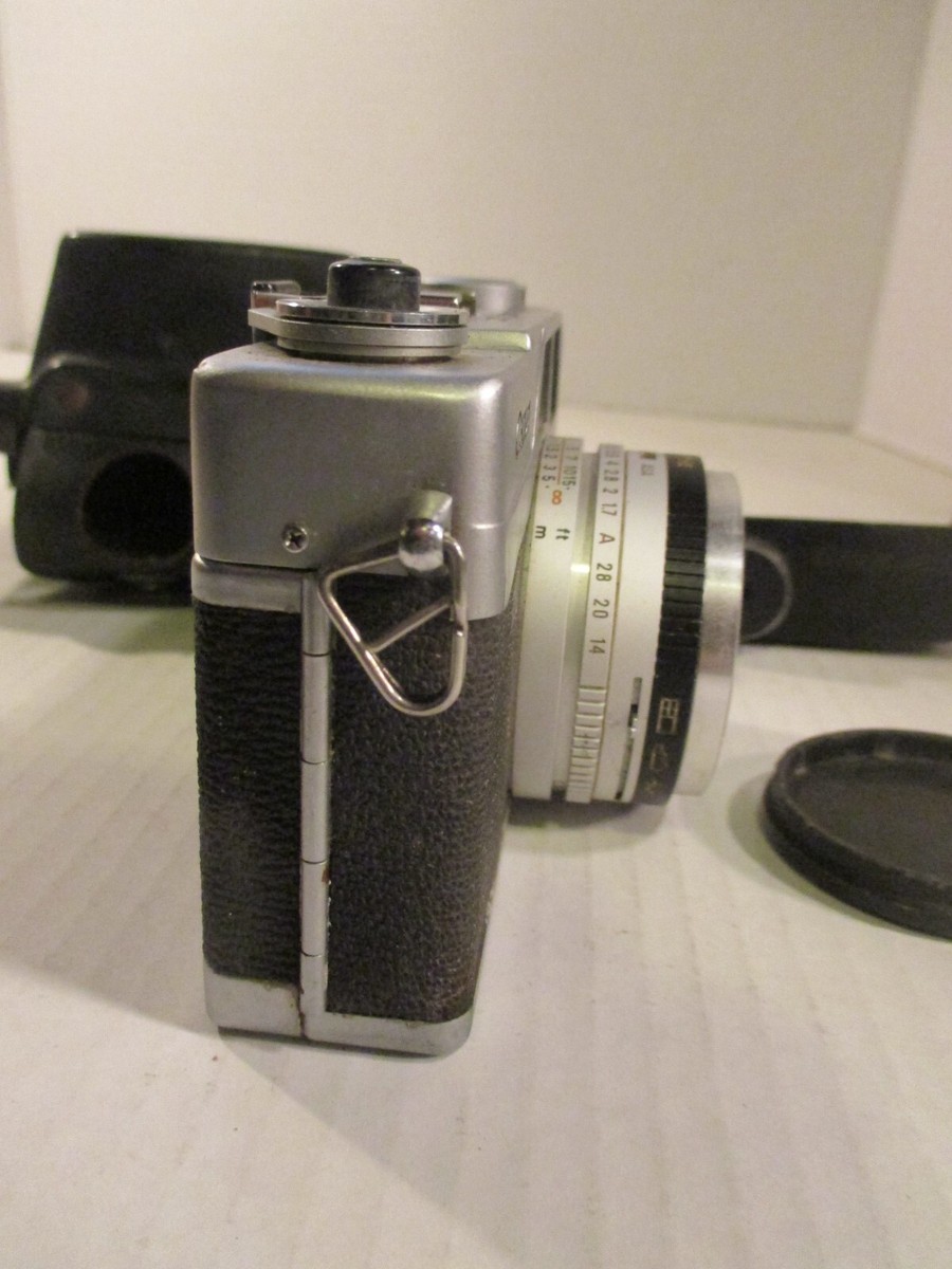 Vintage Canon Canonet QL17 35mm Film Rangefinder Camera w/ 1.7