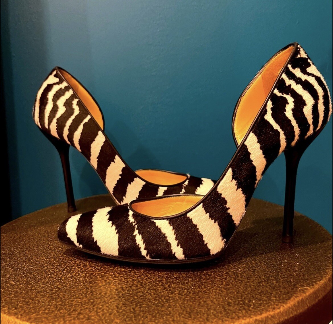 Gucci blackwhite ponyhair zebra print pump sz 36 Gem
