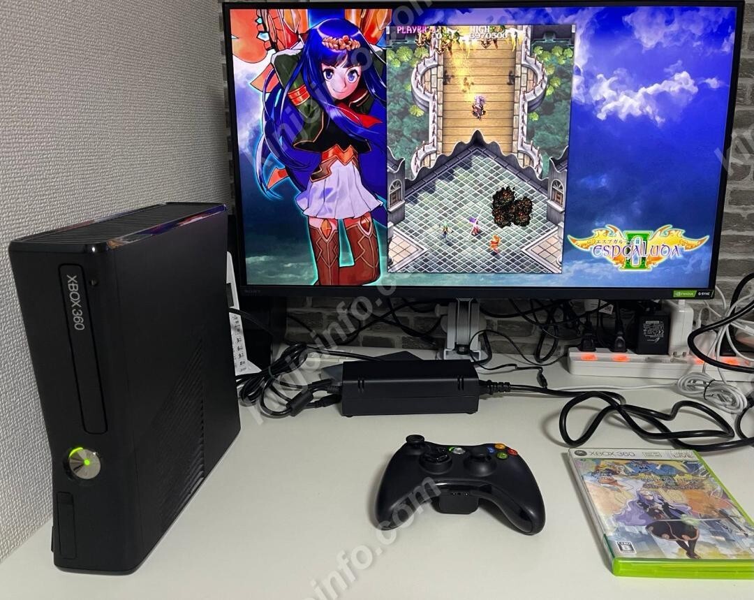 Microsoft Xbox 360 250gb Boxed Console Controller set Japan Exc