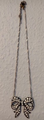 Samantha Wills Australia Statement Halskette Lang mit Glitzerschleife, Neu