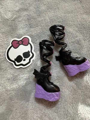   Monster High G3 Skulltimate Secrets Rare Series 1 Draculaura Stiefel Schuhe  