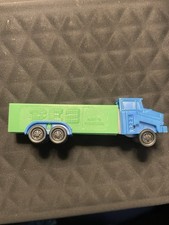 Vintage No Feet R2 Truck Series Pez Dispenser Pat#3.9 MI YUGOSLAVIA
