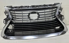 OEM 2016-2018 Lexus ES ES350 ES300H Upper And Lower Radiator Grille
